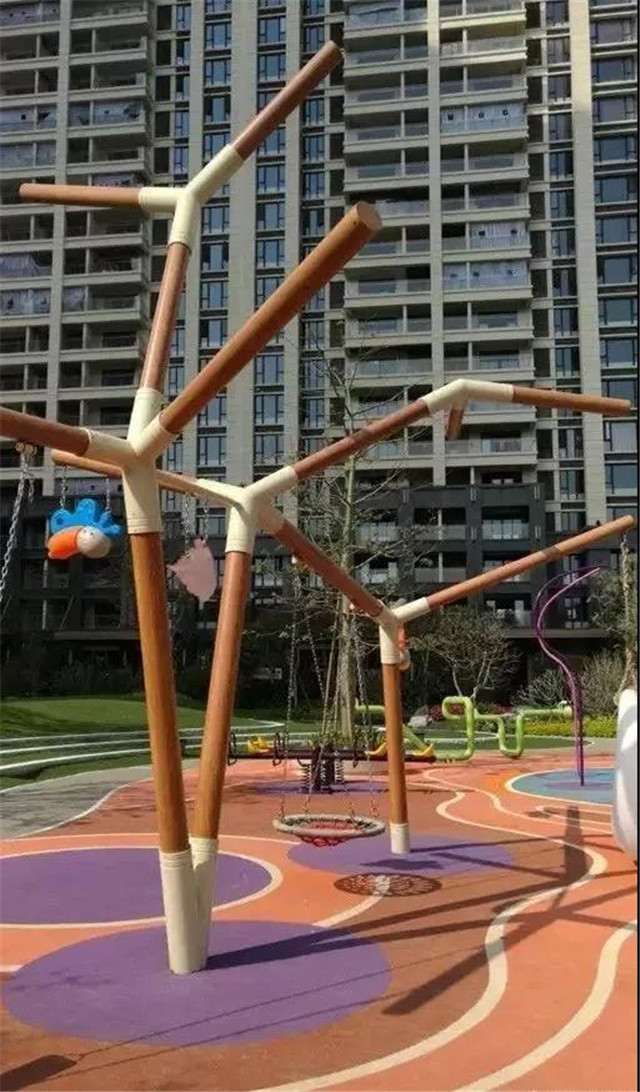 儿童户外活动场地